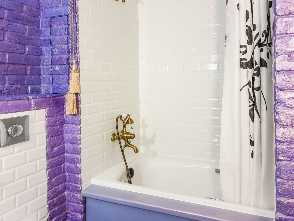 Cara membersihkan bilik shower dari plak menggunakan cuka dan soda: tidak semua ibu rumah tangga mengetahuinya