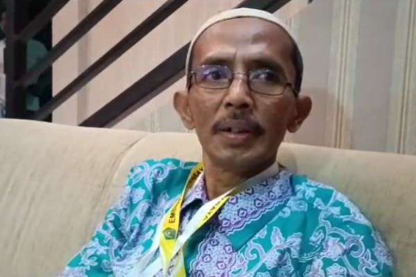 Cerita Tabri, Difabel Penjual Kopi Asal Jember Naik Haji