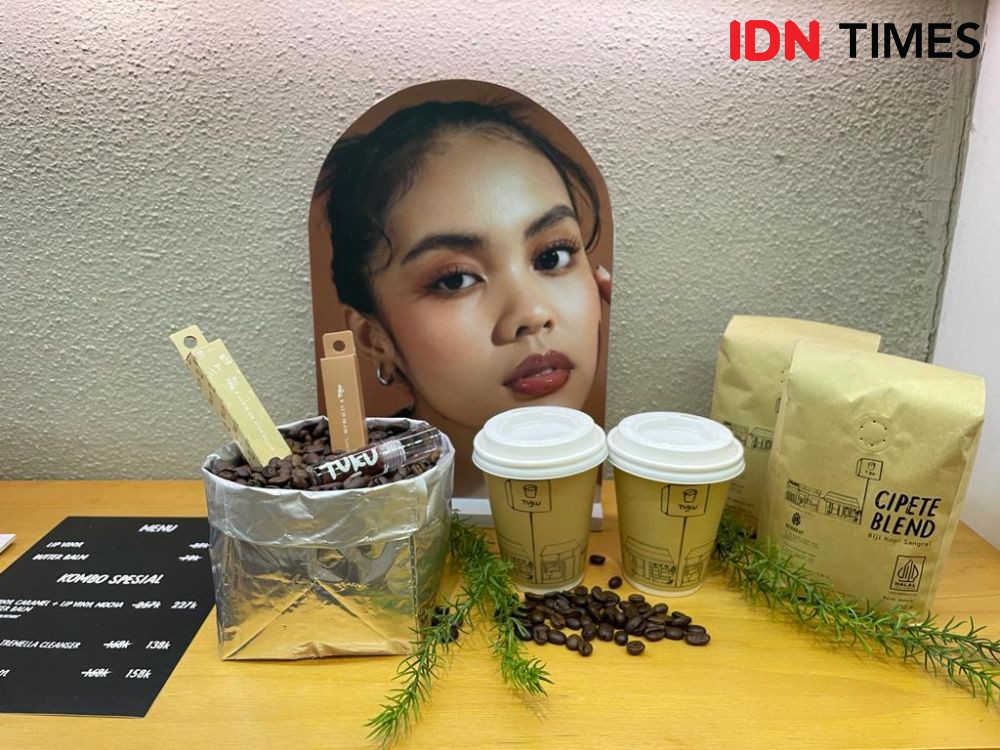 Kolaborasi Unik BLP Dan Toko Kopi Tuku, Bikin Lip Product