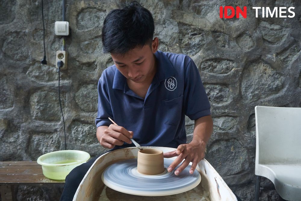10 Potret Dapur Naruna Keramik Salatiga, UMKM Kriya Karya Anak Bangsa