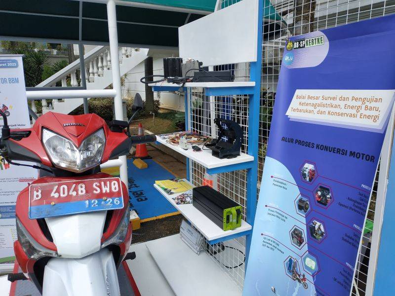 Jos! Insentif Konversi Motor Listrik Naik Jadi Rp10 Juta