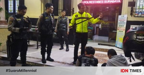 Polisi Surabaya Tangkap Belasan Pemuda Hendak Tawuran