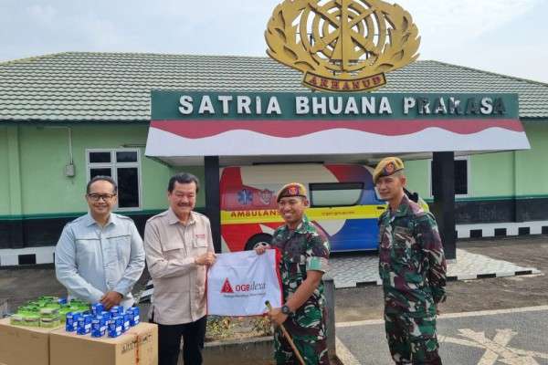 Dexa Group Salurkan 4.000 Multivitamin Untuk Prajurit TNI