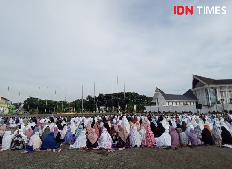 Jemaah Muhammadiyah Sumut Padati  Salat Idul Adha di Lapangan Astaka 