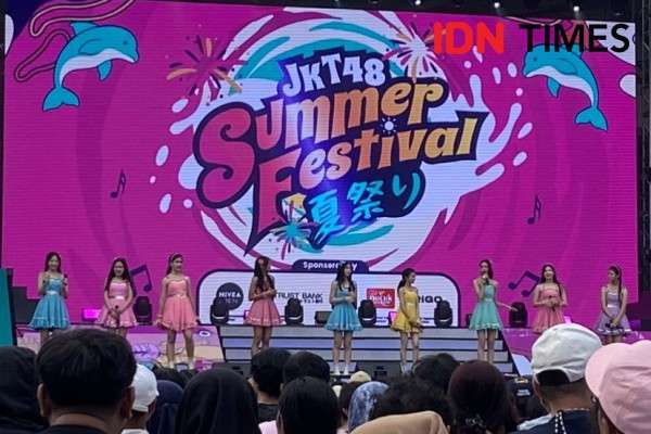 10 Potret Seru JKT48 Summer Festival 2023 Show 1, Ada Melody