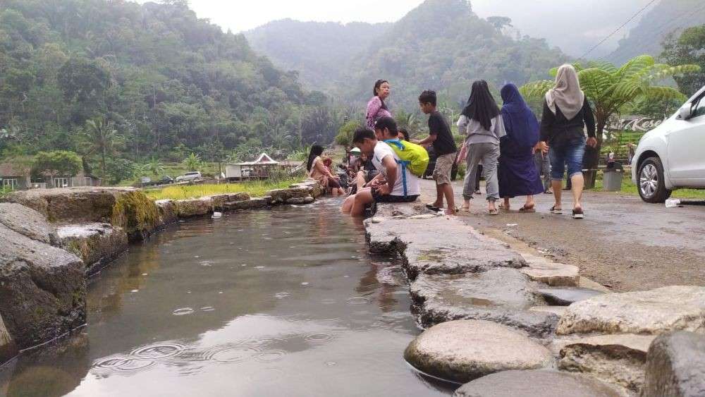 Musim Libur Sekolah, Wisata Kalikesek Kendal Diserbu Turis