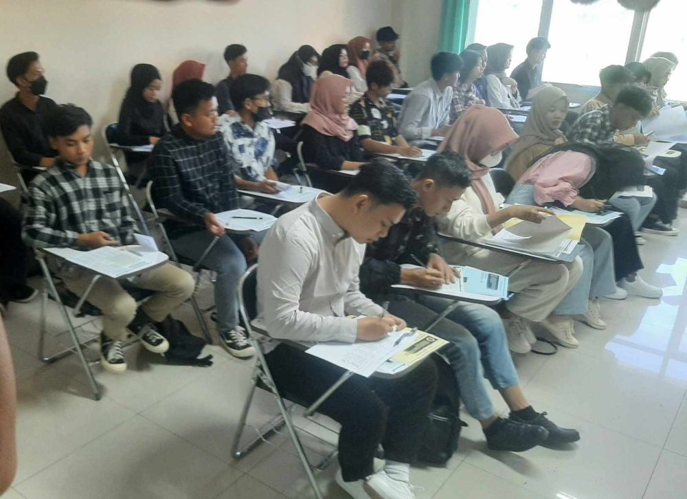 KPU Banjarmasin Kirab Pemilu dengan Konvoi Kapal Klotok Parpol