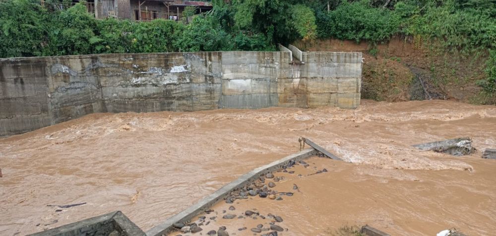 6 Warga OKU Selatan Hilang Terseret Banjir Bandang 