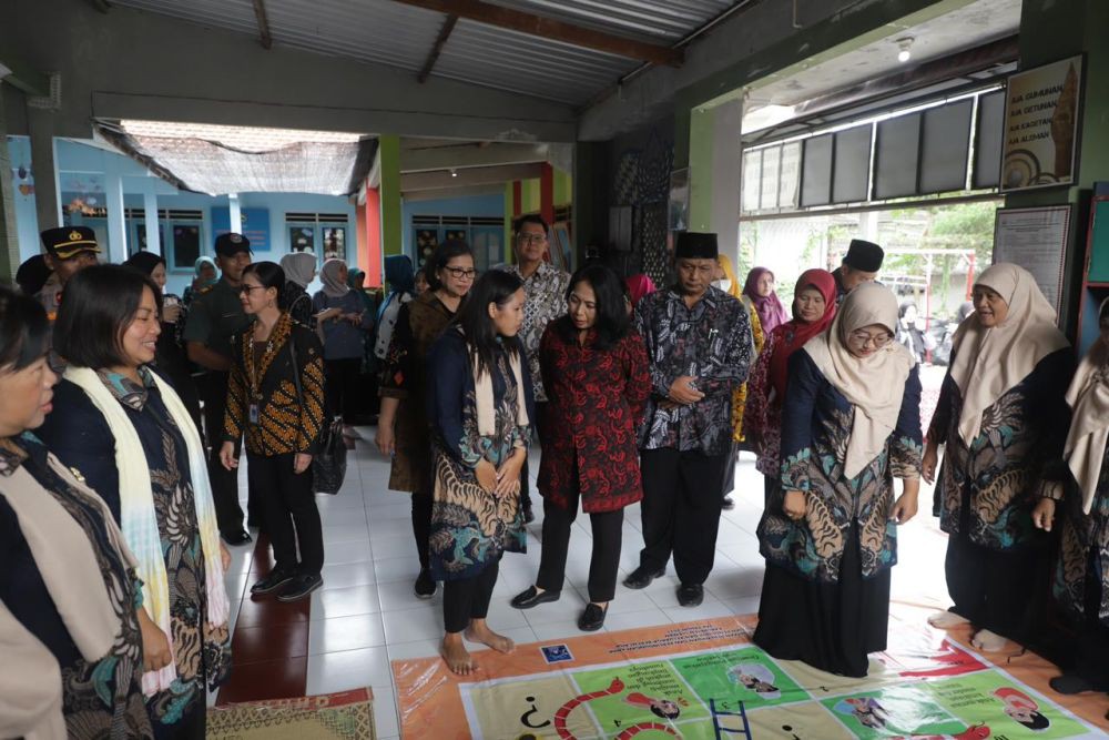 Delegasi Asean Women Peace and Security Belajar ke Wedomartani Sleman