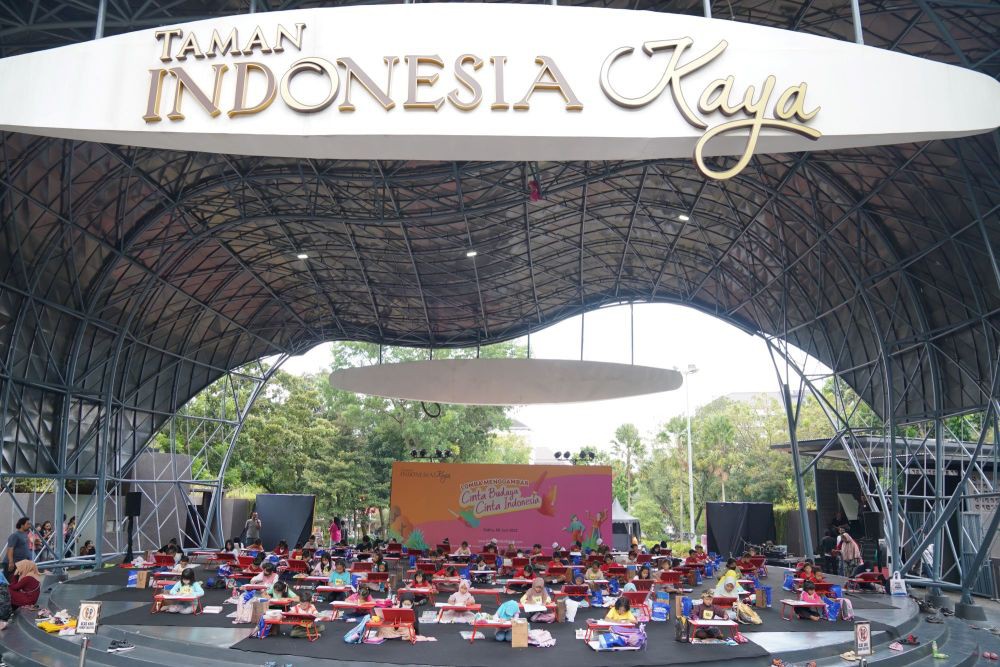 Liburan di Taman Kota Semarang, Anak-Anak Ungkapkan Cinta Indonesia