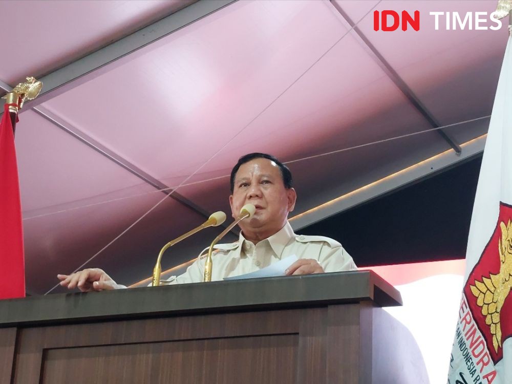 Prabowo Subianto Kenalkan Putri Desmond Mahes di Depan Kader