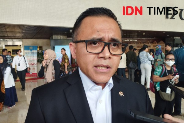 Menpan RB Sebut Menteri Tak Seperti ASN Yang Harus Netral