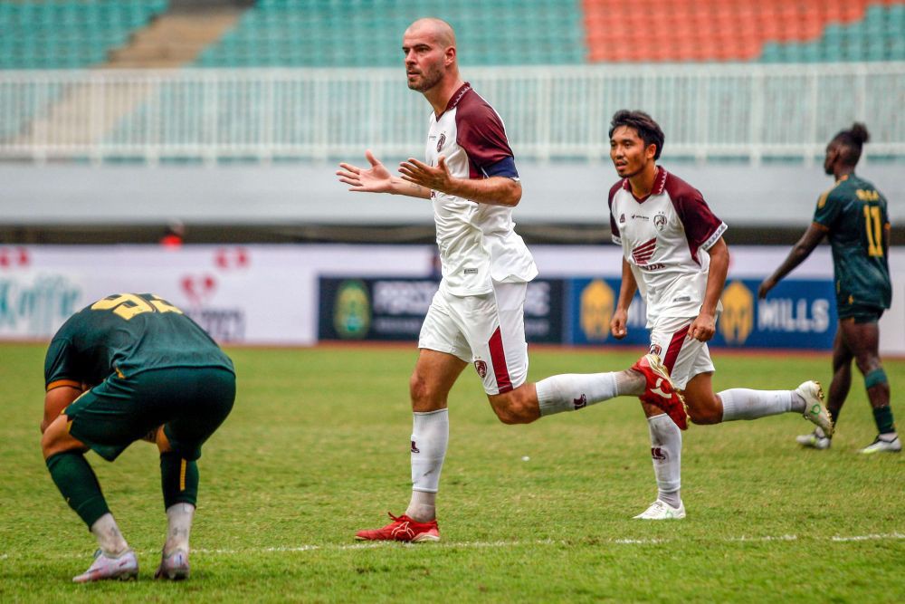 Jamu Persib, Pelatih PSM Berharap Dukungan Suporter di Stadion