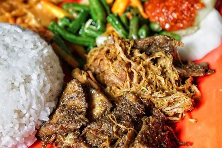 26 Makanan Khas Surabaya Yang Paling Populer, Wenak Pol!