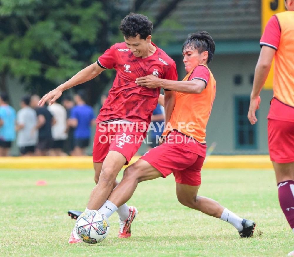 Batal Laga Uji Coba, Coach Yoyo Sebut Skuad Sriwijaya FC Belum Kompak
