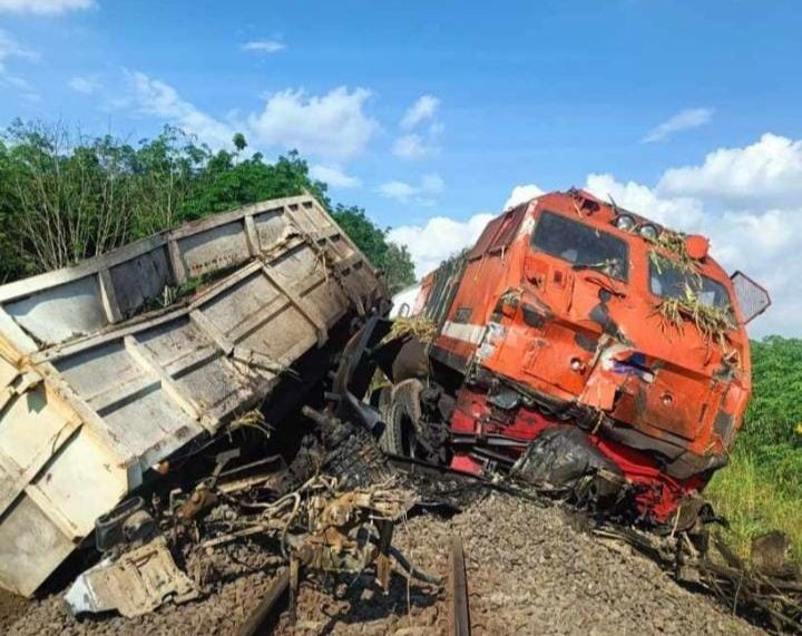 Perlintasan Kecelakaan Kereta Vs Truk di Lampung Utara Kembali Normal