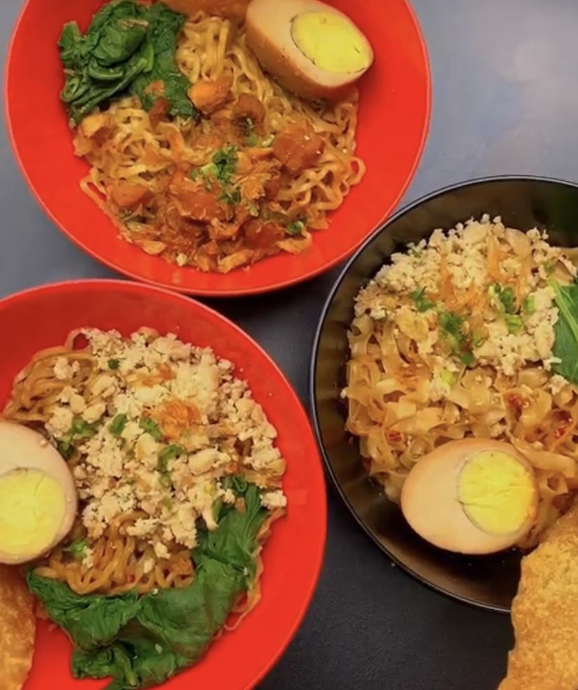 5 Tempat Mie Ayam Chinese Food Halal di Medan yang Mantap Buat Sarapan