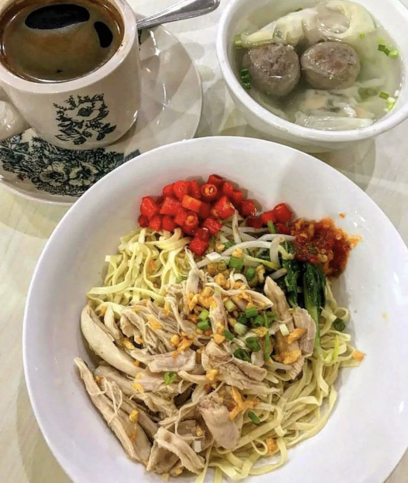 5 Tempat Mie Ayam Chinese Food Halal di Medan yang Mantap Buat Sarapan