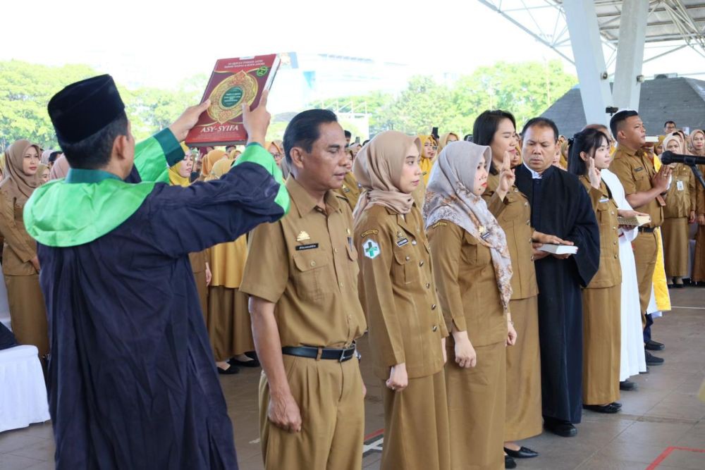 Danny Pomanto Lantik 829 Pejabat Fungsional Pemkot Makassar