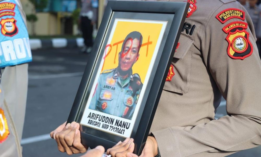 4 Polisi Makassar Dipecat Tidak Hormat, Kasus Desersi hingga Narkoba