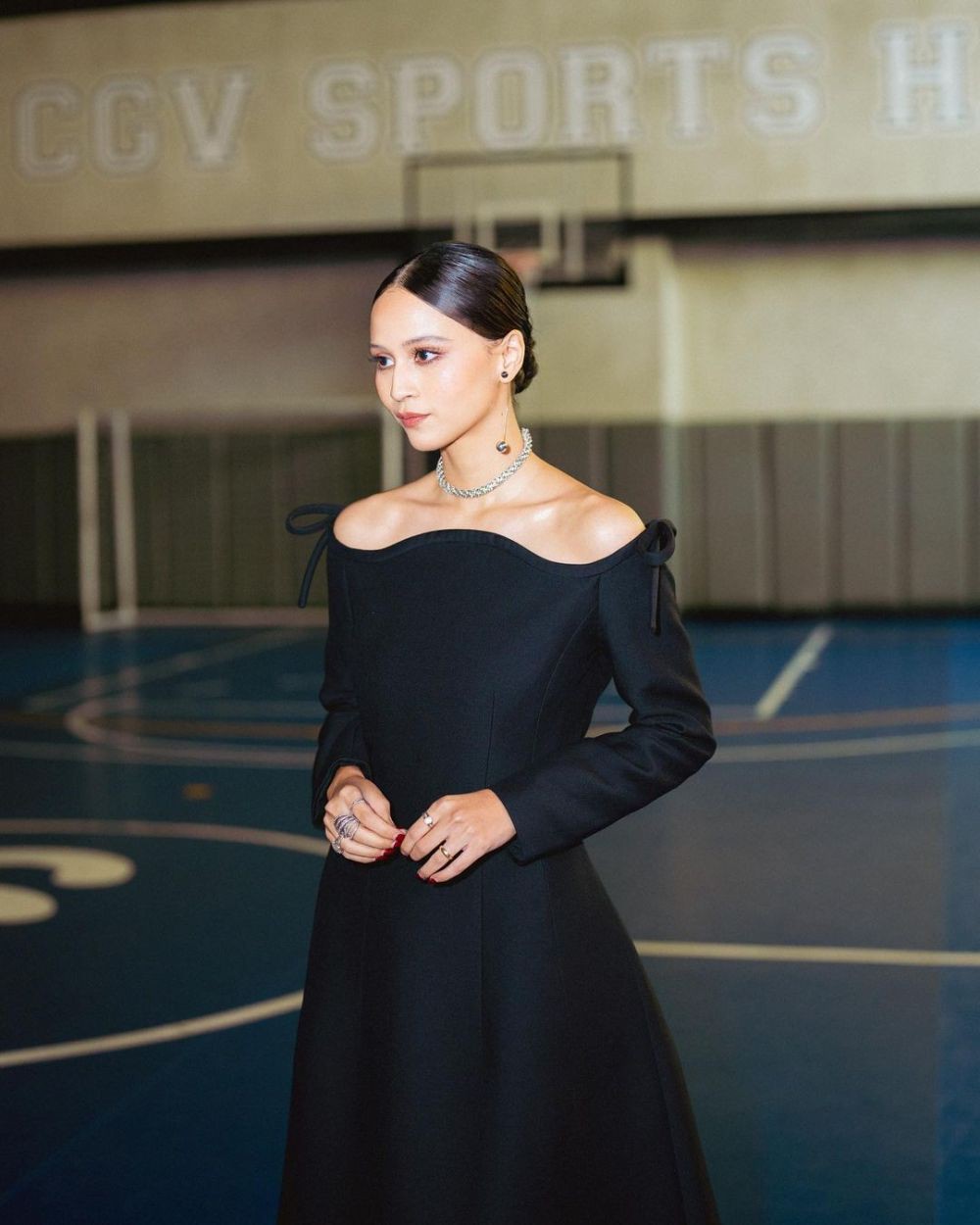 9 Ide Styling Rambut Pendek ala Lutesha, Gak Mati Gaya