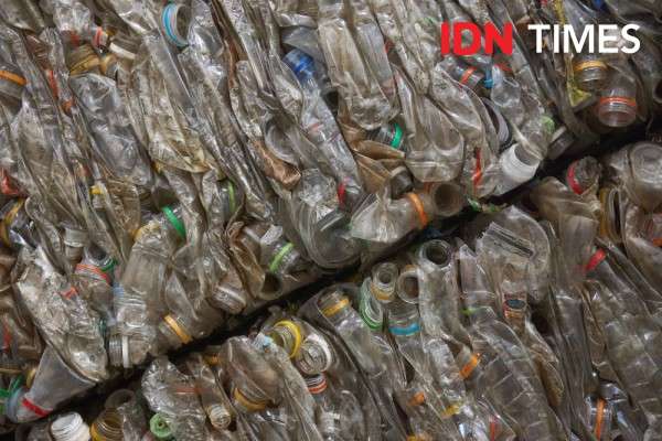 Mantap Semarang Punya Pabrik Daur Ulang Sampah Botol Plastik