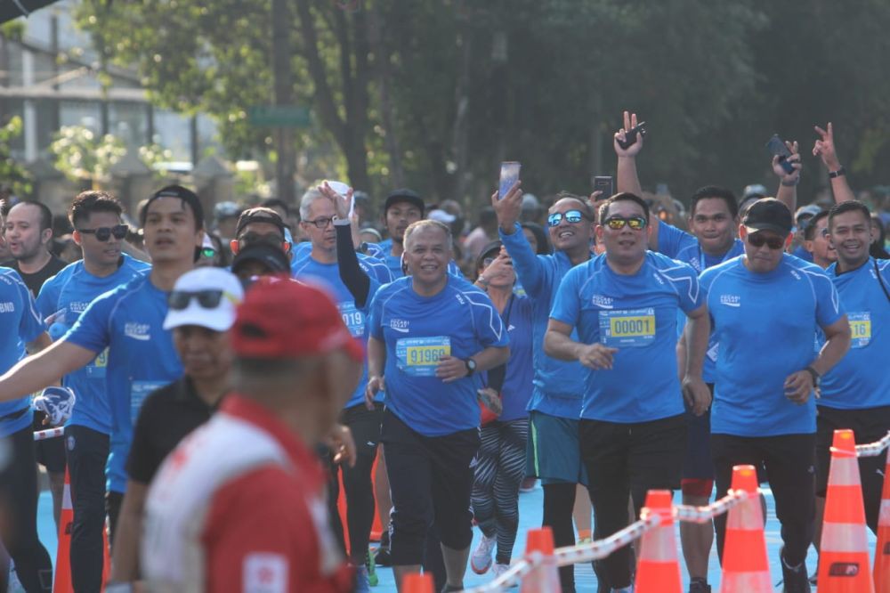 11 Ribu Pelari Ikut Serta Pocari Run di Kota Bandung