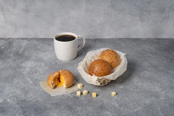 10 Menu Makanan di Starbucks Paling Favorit, Sudah Coba?