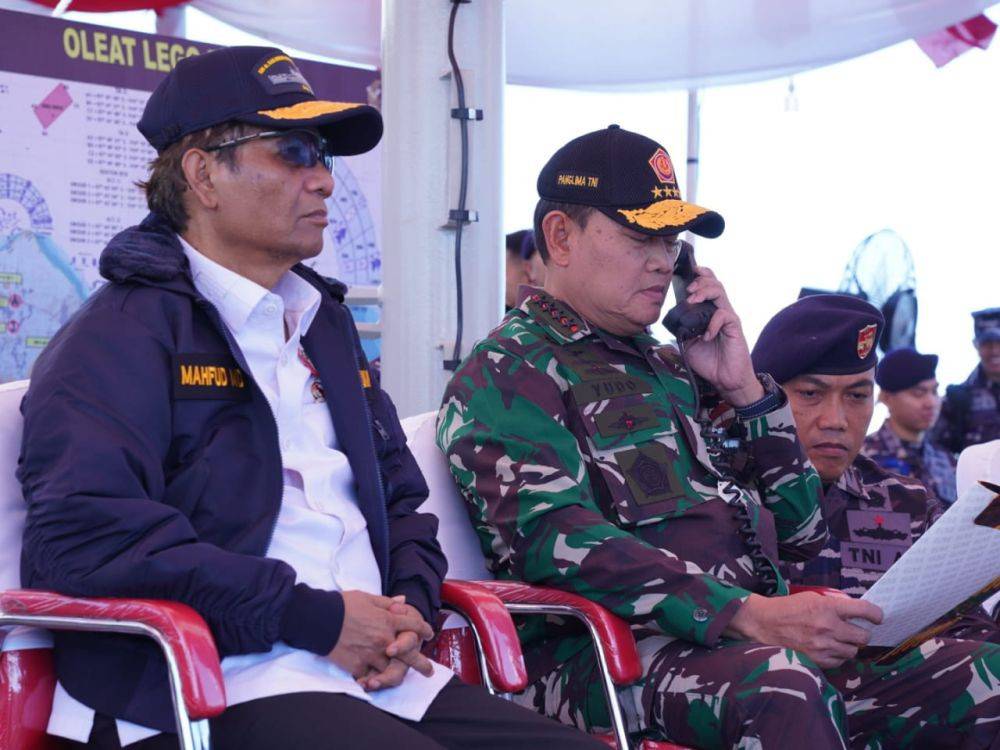 Penyidik KPK-Puspom TNI Geledah Ruang Kerja Eks Kabasarnas