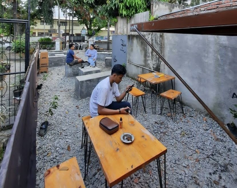 11 Tempat Ngopi dan Nongkrong di Jalan KH Wahid Hasyim Medan