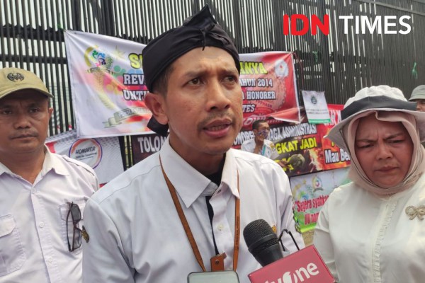 Ribuan Pegawai Honorer Demo Di DPR, Minta Diangkat Jadi ASN