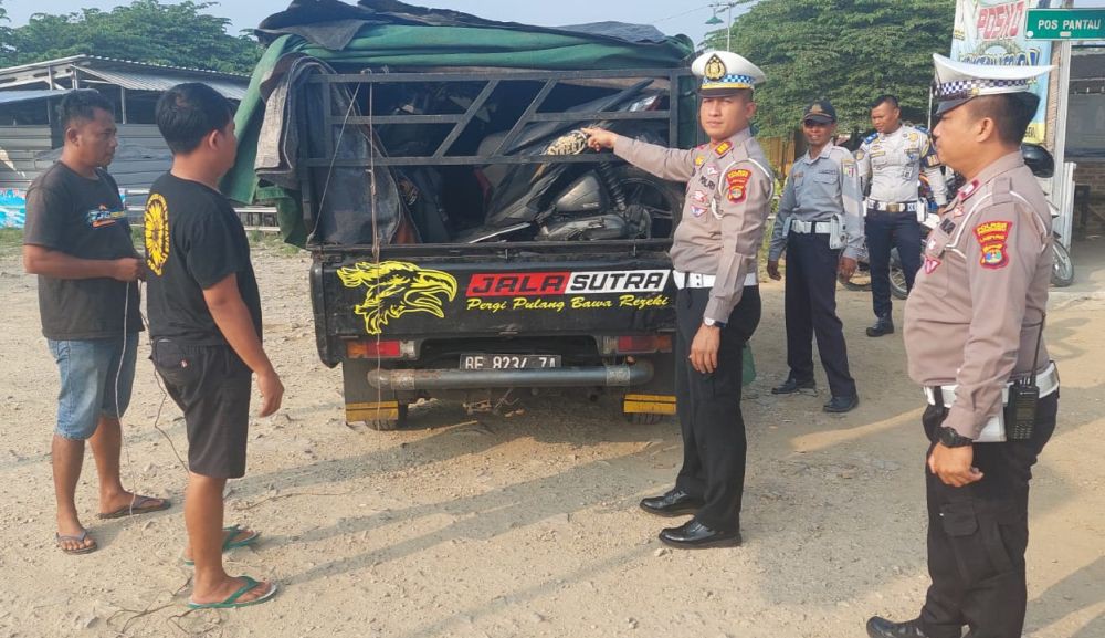 Pikap Angkut 6 Motor Hasil Curian Diamankan Satlantas Polres Pringsewu