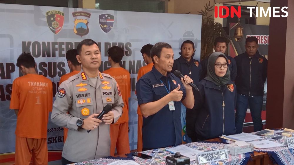 Peretas HP Milik Kapolda Jateng Bapak dan Anak, Waspadai Modusnya!