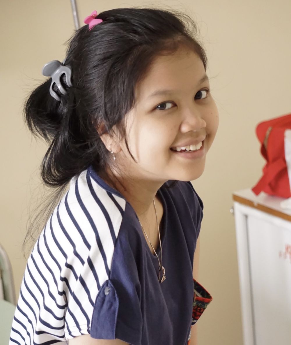 Elga Yulindisti, Penyintas Kanker yang Sukses Melanjutkan Pendidikan