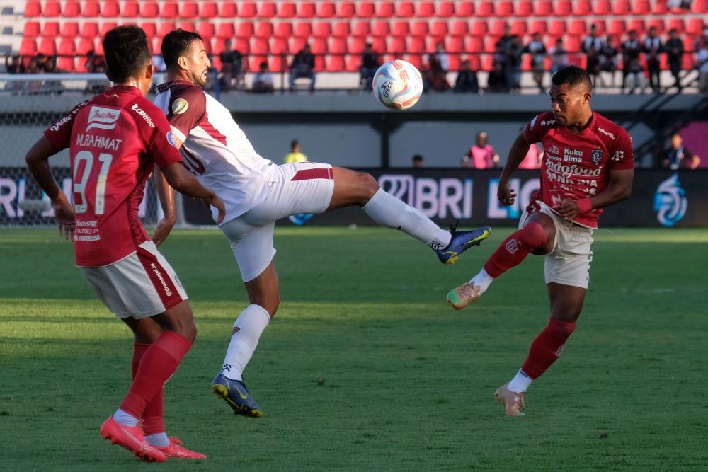 Persebaya Vs PSM: Duel Sengit Penghuni Papan Tengah