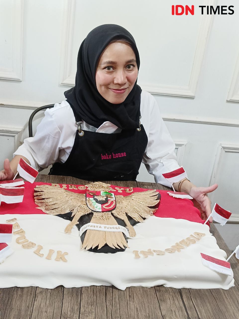 Mengintip Kue Kostum Kemerdekaan di Bake House Palembang