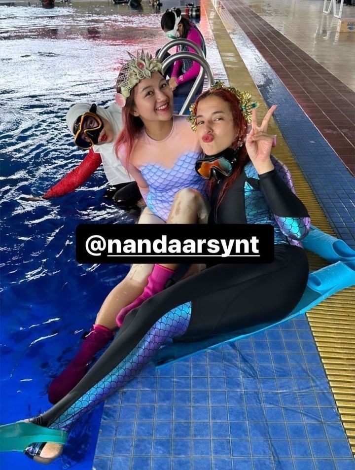 Momen Tasya Farasya Ria Ricis Nanda Arsyinta Jadi Mermaid 