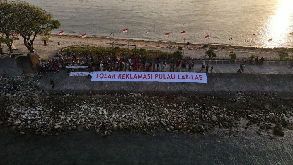 HUT RI, Warga Pulau Lae-Lae Makassar Gaungkan Merdeka dari Reklamasi