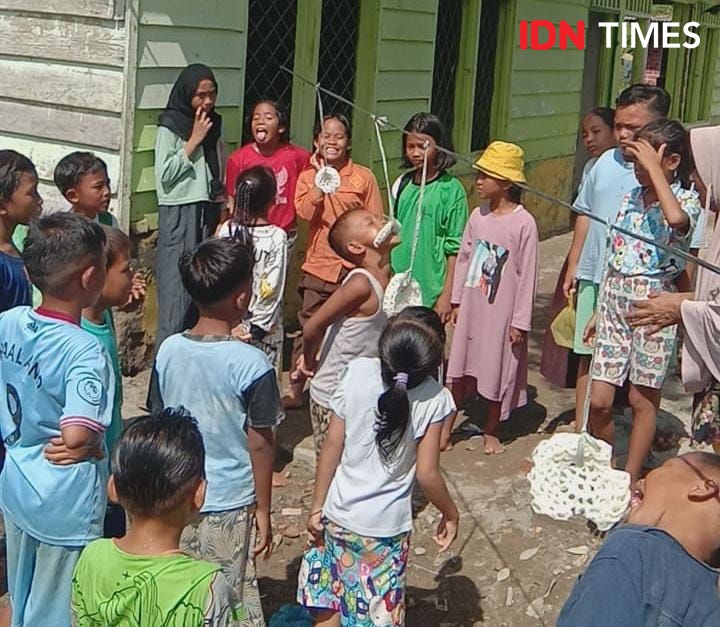 Serunya Momen Hari Kemerdekaan di Kampung Nelayan Seberang