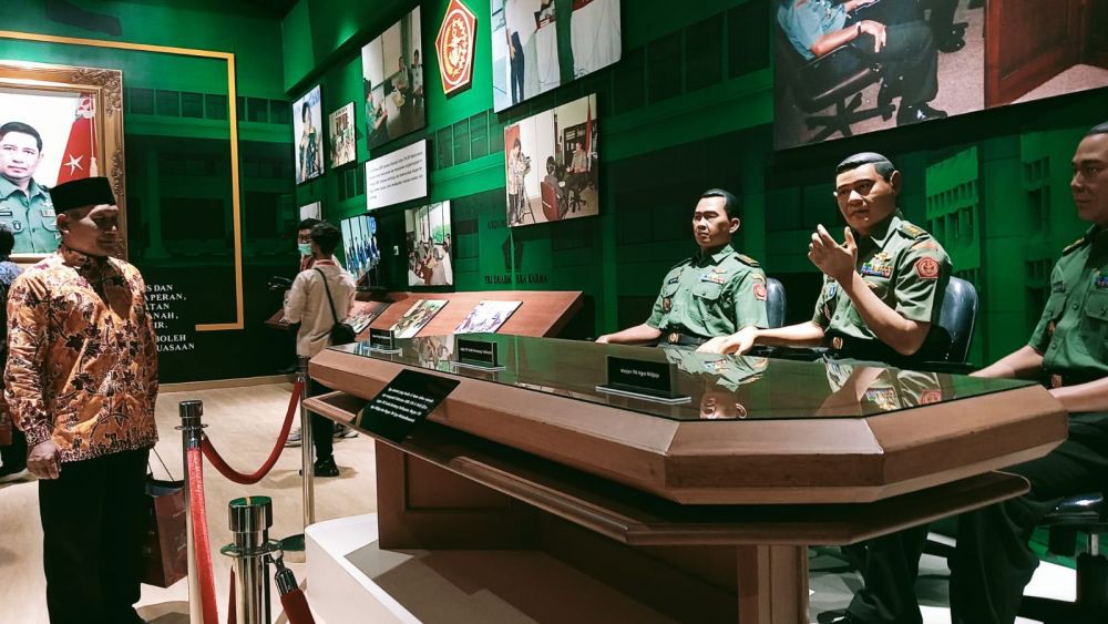 Potret Isi Museum dan Geleri SBY - Ani di Pacitan