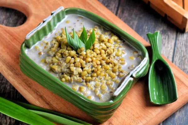 7 Makanan Sehat untuk Ibu Melahirkan, Selain Daun Katuk