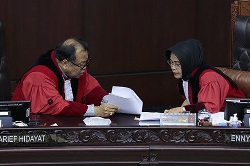 Apa Arti Dissenting Opinion Dalam Putusan MK?