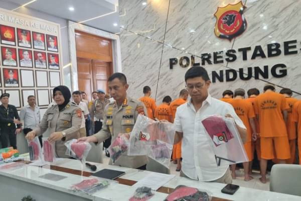 Polisi Tangkap 16 Pencuri Kendaraan Bermotor Di Bandung