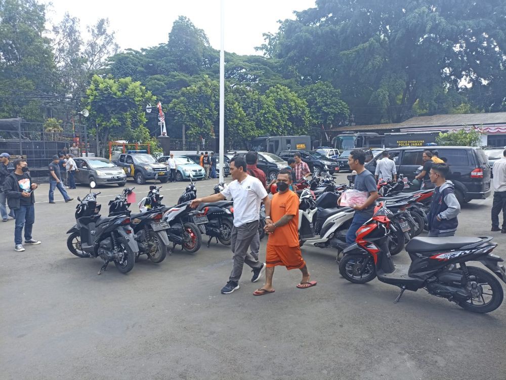 Polisi Tangkap 16 Pencuri Kendaraan Bermotor Di Bandung