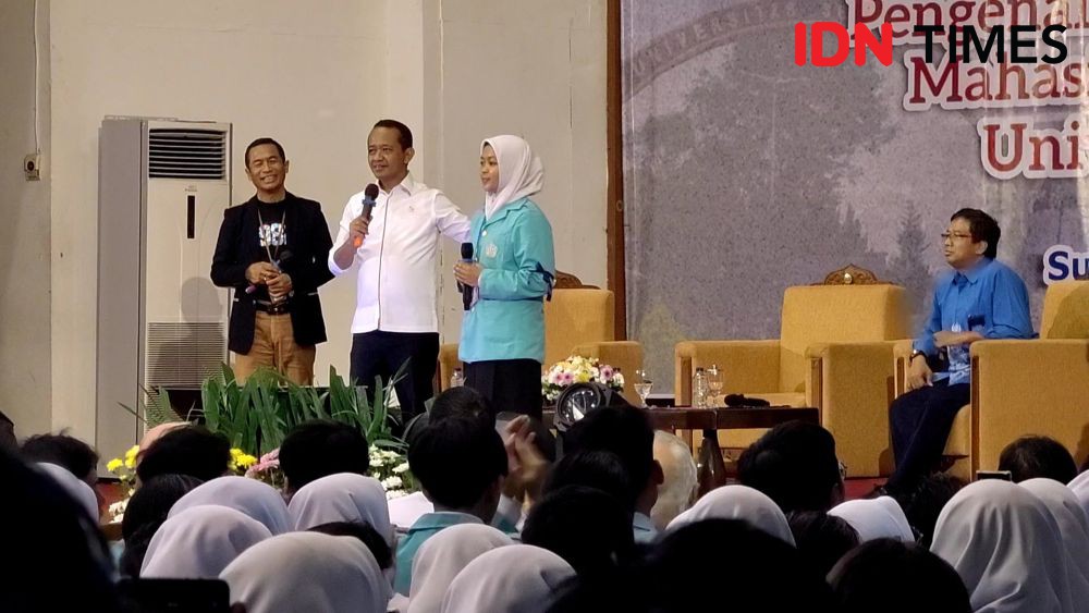 Bahlil Beri Beasiswa Dan Modal Usaha Ke Mahasiswa UNS