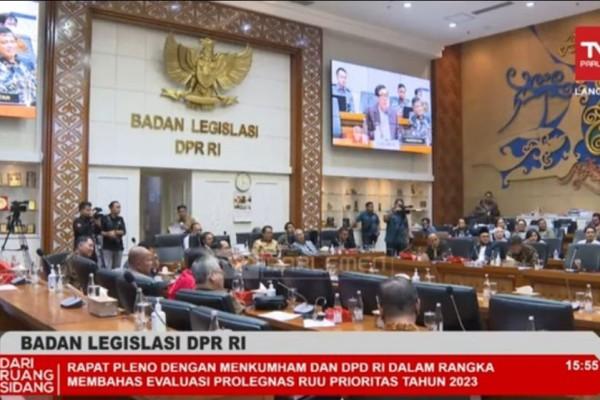 Pemerintah Dan DPR Sepakat 4 RUU Masuk Prolegnas Prioritas