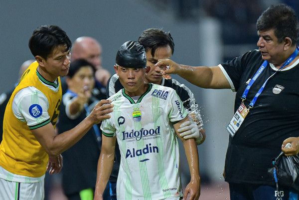 Pelatih Bojan Optimistis Persib Raih Kemenangan Lawan Rans Nusantara