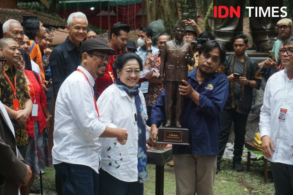 Resmikan Patung, Megawati Ceritakan Soekarno Kenalkan Geopolitik