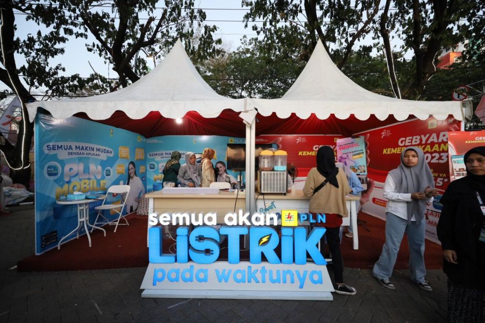 F8 Makassar Ditunjang Listrik Tanpa Kedip PLN