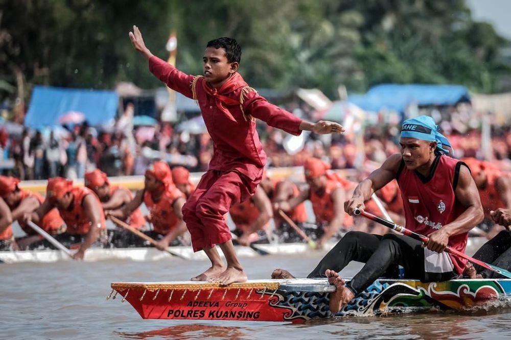 Teruci Chaplaku Meriahkan Festival Pacu Jalur 2023 di Riau